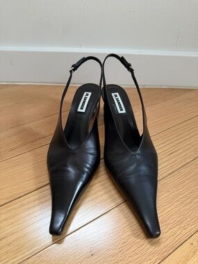 Jil Sander Black Pointed Leather Slingback Pumps